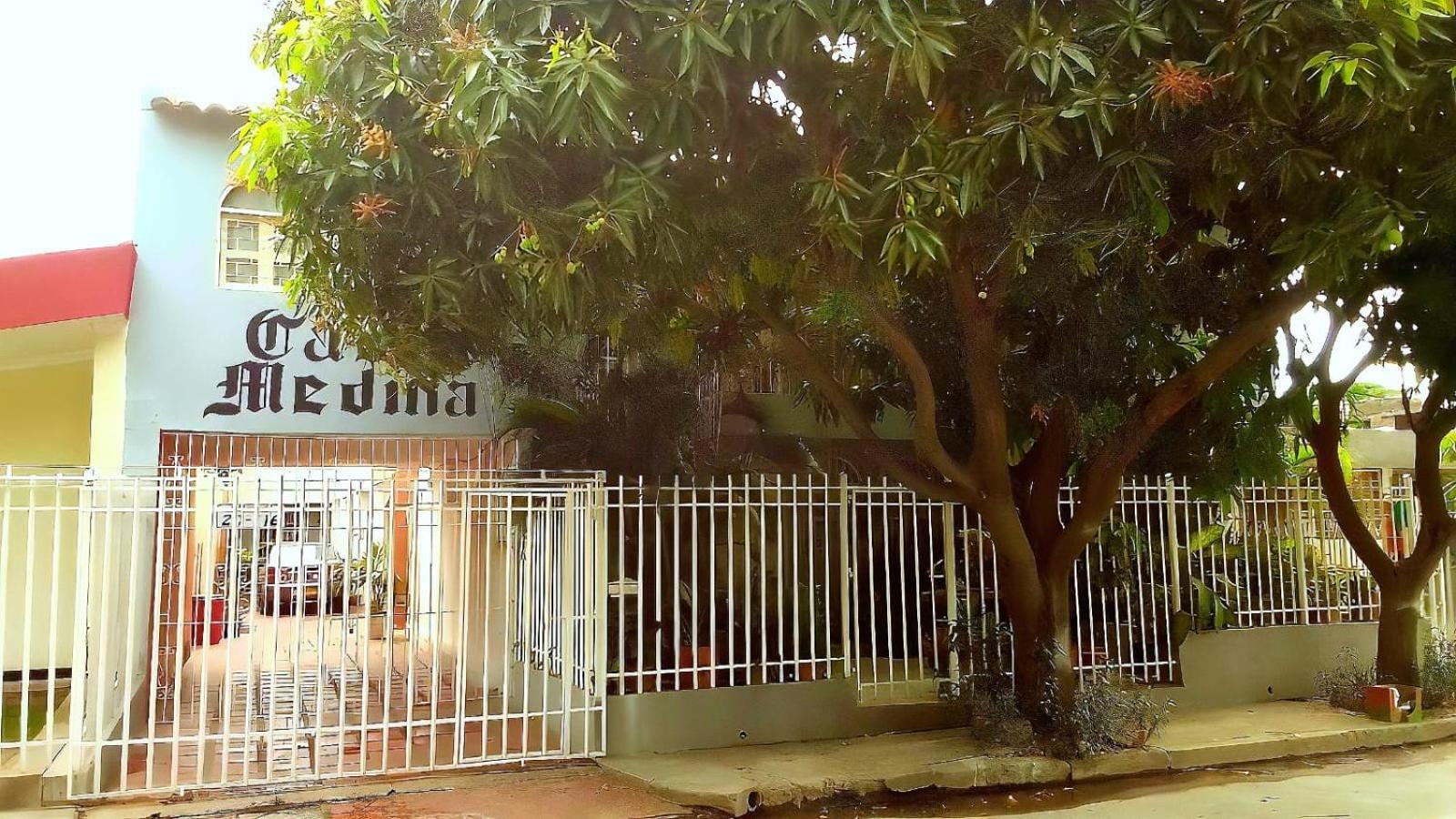 Hostal Casa Medina Calle 16 # 20 -114 Barrio Jardin Санта-Марта Экстерьер фото